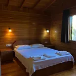 Vakantiepark Ozge 2*